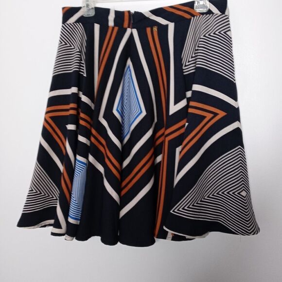 Harlyn skirt size large - Picture 3 of 5